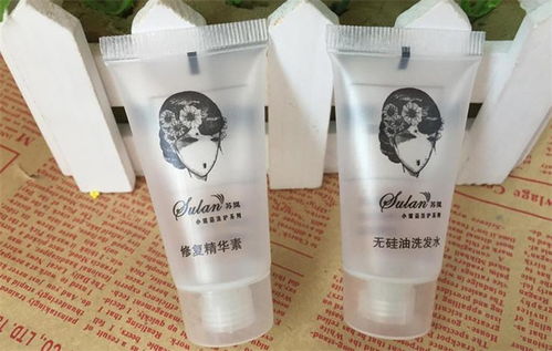 光影藝術與視覺營銷 蘇嵐化妝品的產(chǎn)品攝影與店鋪美學